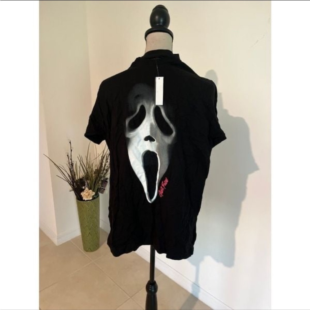 NWT bioworld Ghost Face medium men’s t shirt 1286